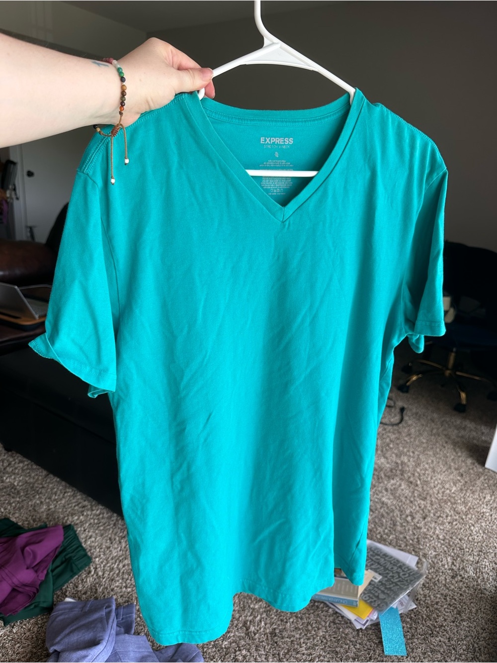 Express Men's V-Neck T-Shirt in Teal Green